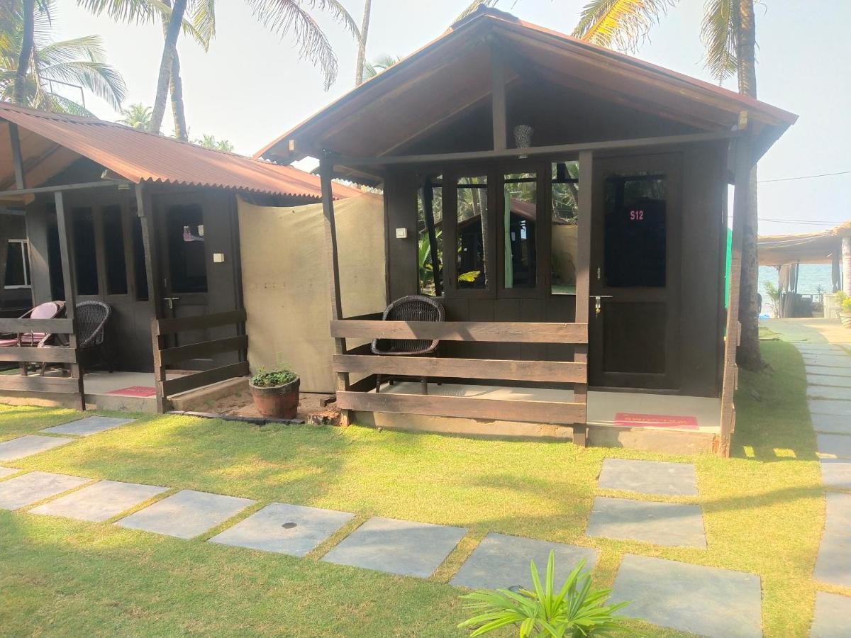 Papillon Beach Huts Palolem Exterior photo